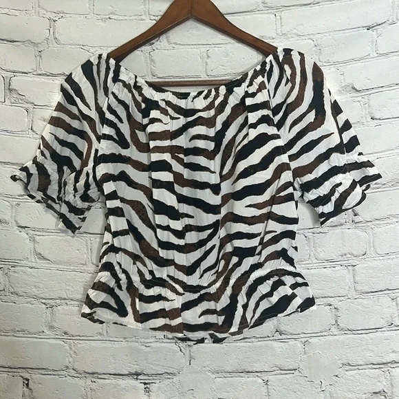 J. Crew Brown & White Zebra Print Puff Sleeve Top Size Medium - Picture 2 of 11